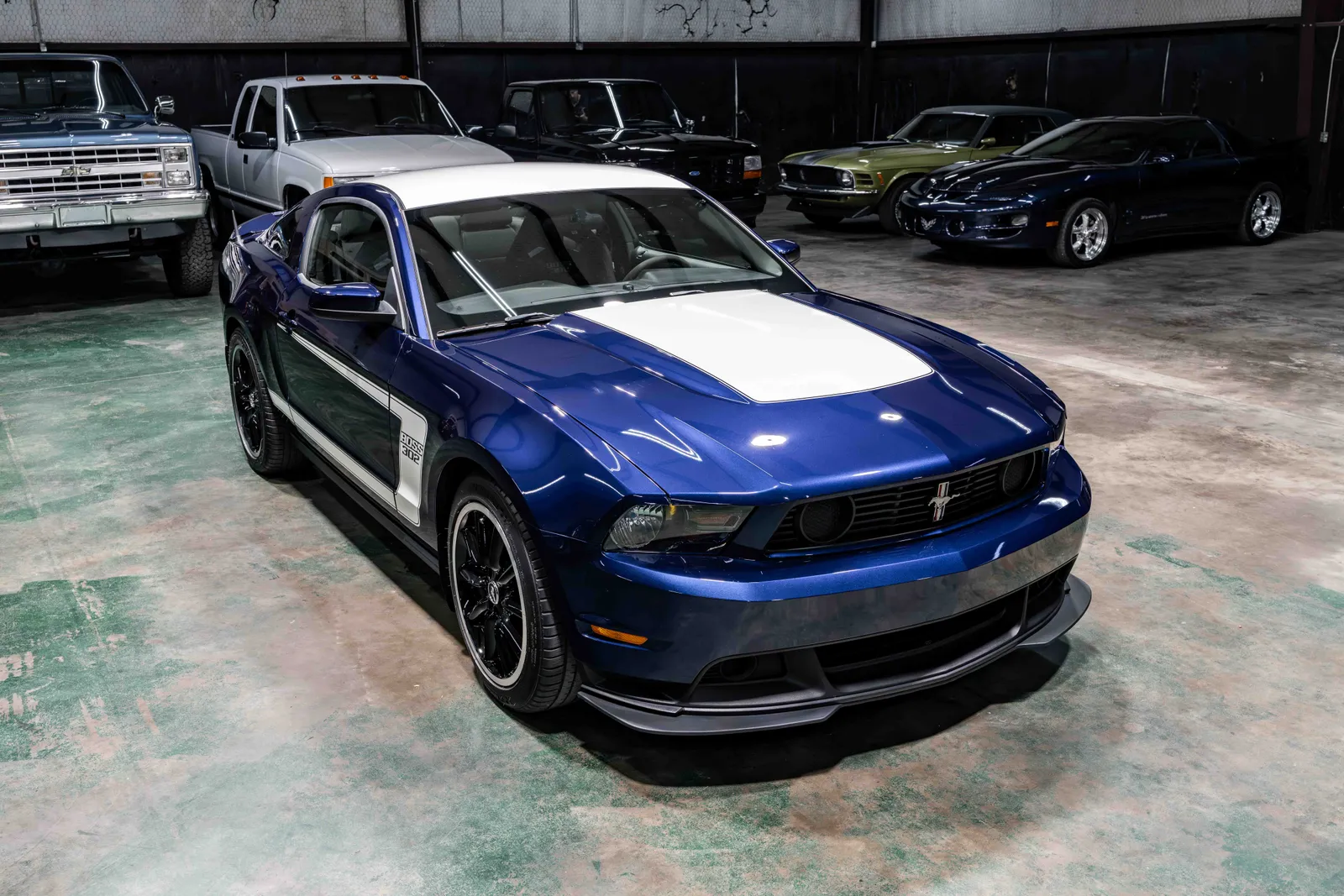 6_ 2012-Ford-Boss 302-Kona Blue Metallic-2462613.jpg
